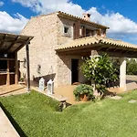 Can Bultad, Finca rustica con piscina